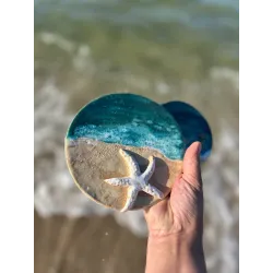 Ceramiczny talerz dekoracyjny z rozgwiazdą i motywem plaży