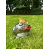 Ceramiczna figurka żaby z koroną i czerwonymi ustami